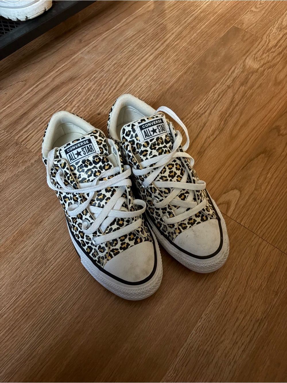 Converse Low Top Leopard Print Sneakers - White/Black